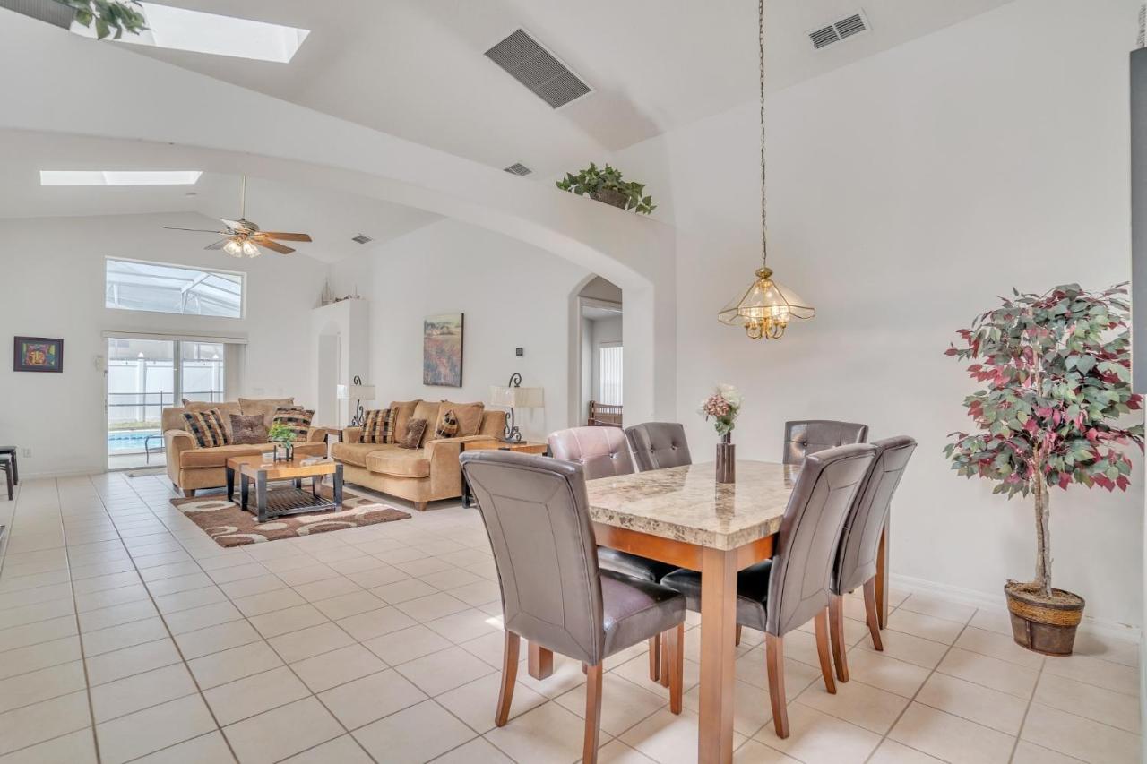 Beautiful Family Vacation Home With Private Pool, Close To Disney! Home 奥兰多 外观 照片